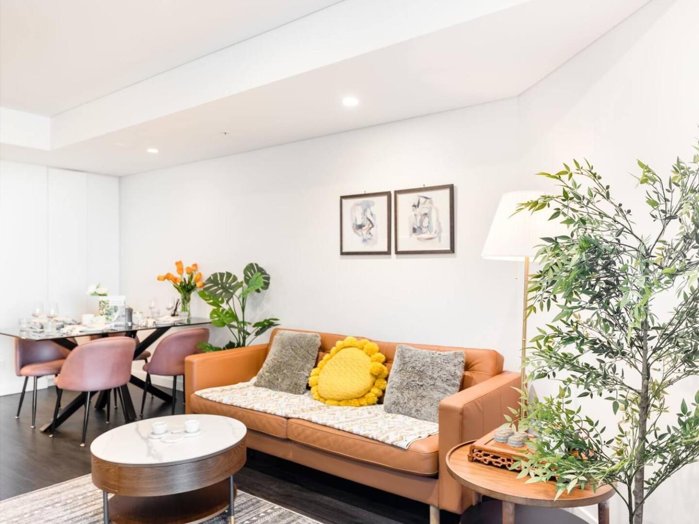 Riverfront 2 Bedroom In With Parking Brisbane