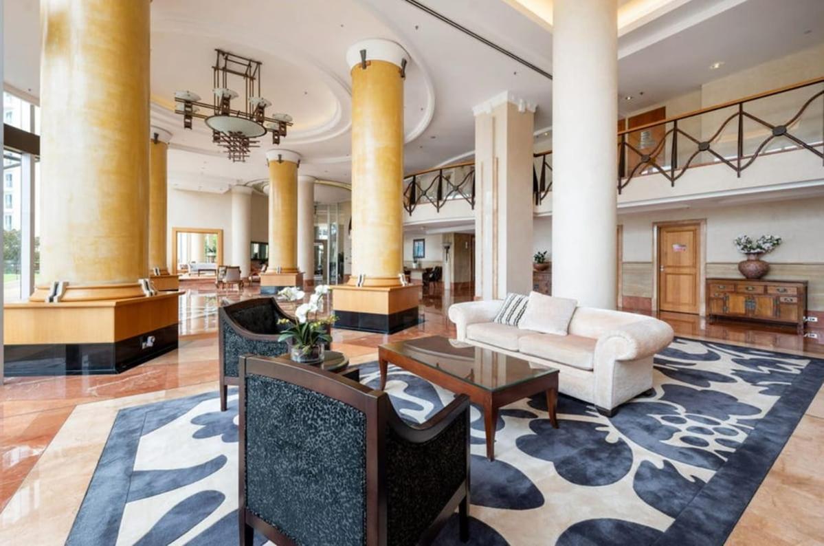 Gilded River - Vintage Charm & River Front Luxury 1 Bedroom - Story Bridge Views Apartment Brisbane