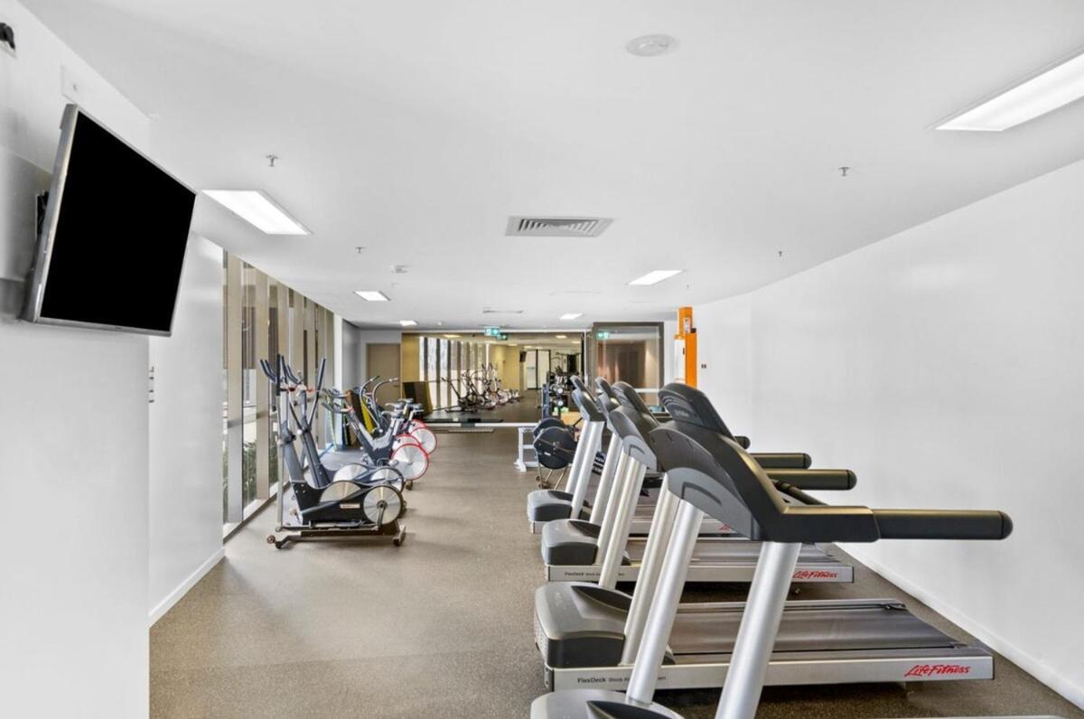 Pool View Urban Oasis 2bed * Brisbane