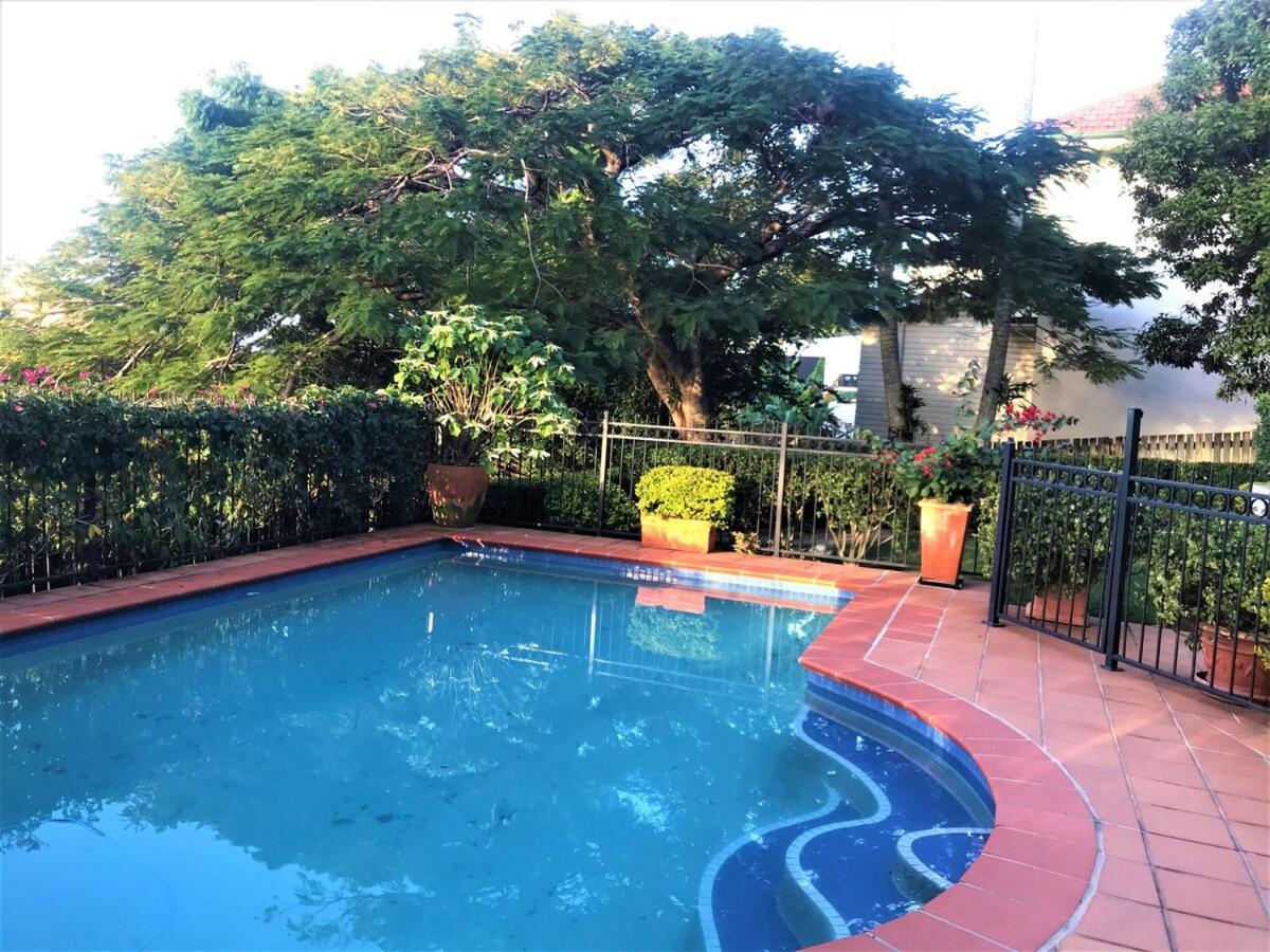 Stunning Private Unit With Pool Hosted By Homestayz Holiday home Brisbane