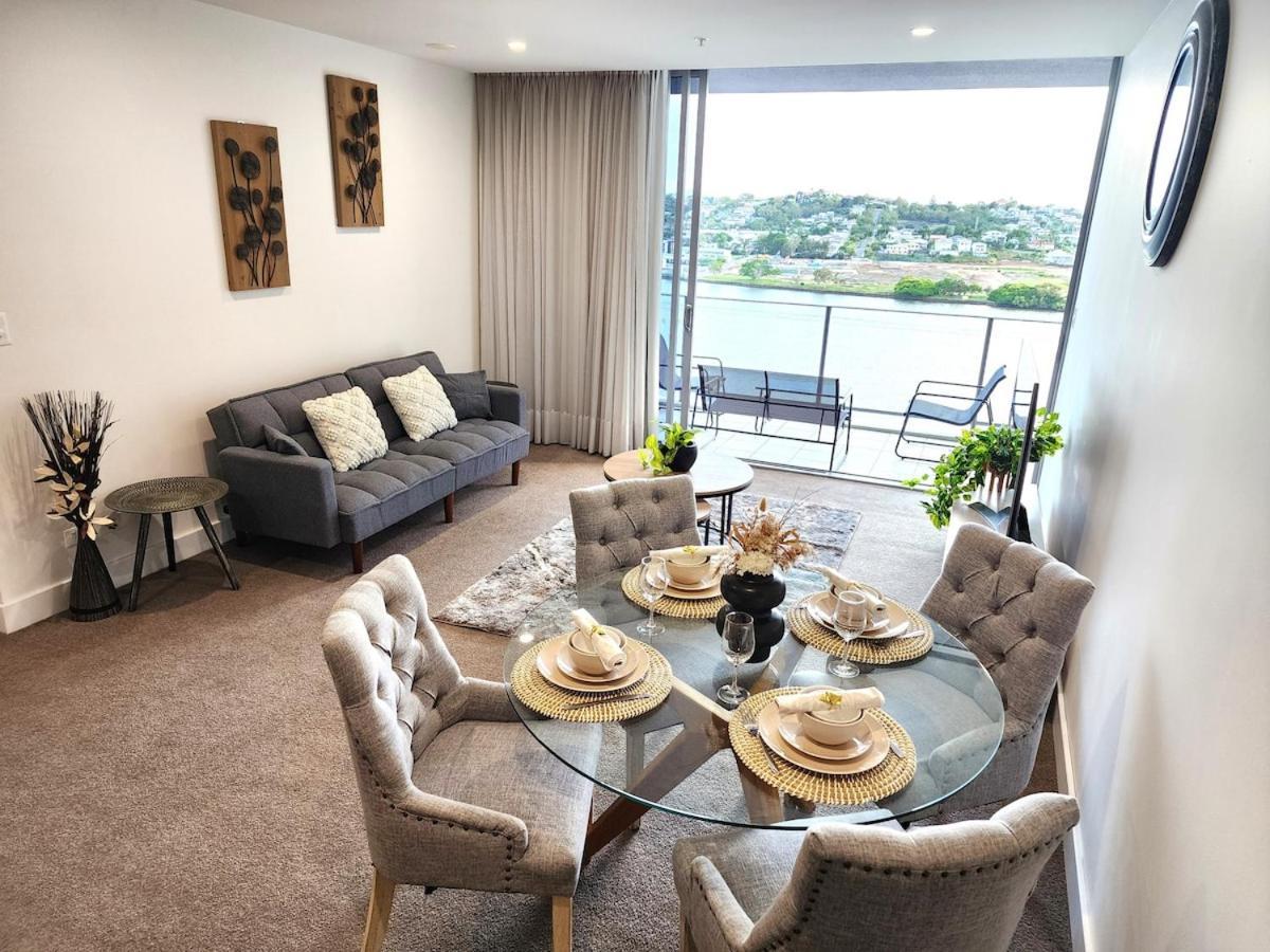 Apartment Spacious River View Escape With Free Secure Park - 2br, 2ba And Sofa Bed Brisbane