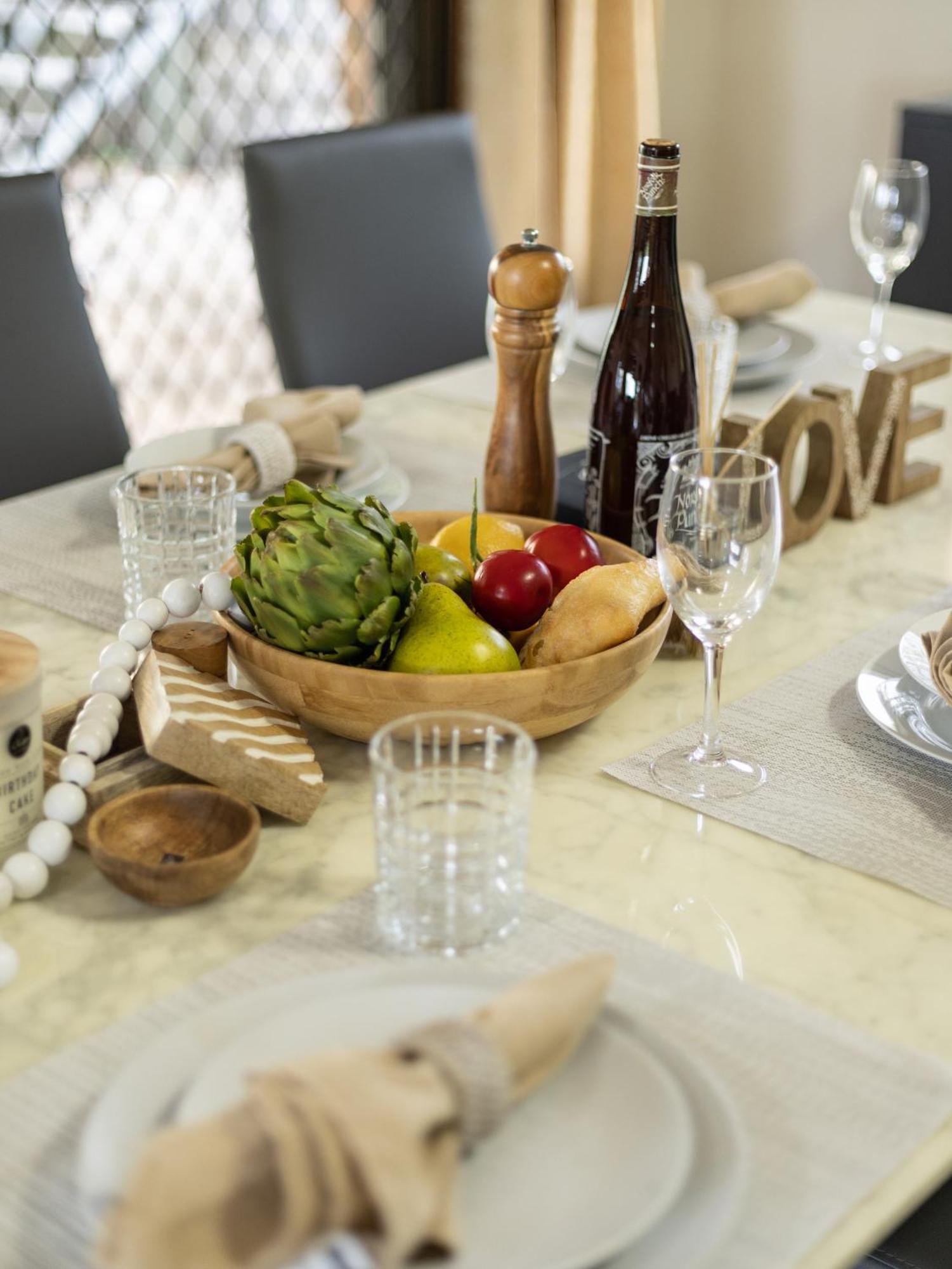 Spacious Land Area 5bedroom At Sunnybank New Ac Holiday home Brisbane