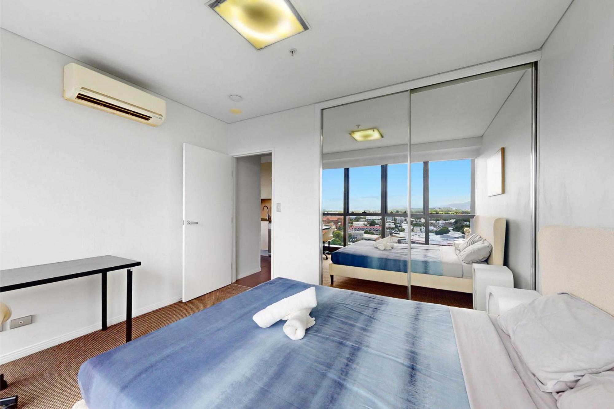 Apartment Cloud 17 Retreat - Meriton Soleil Private 1b Brisbane