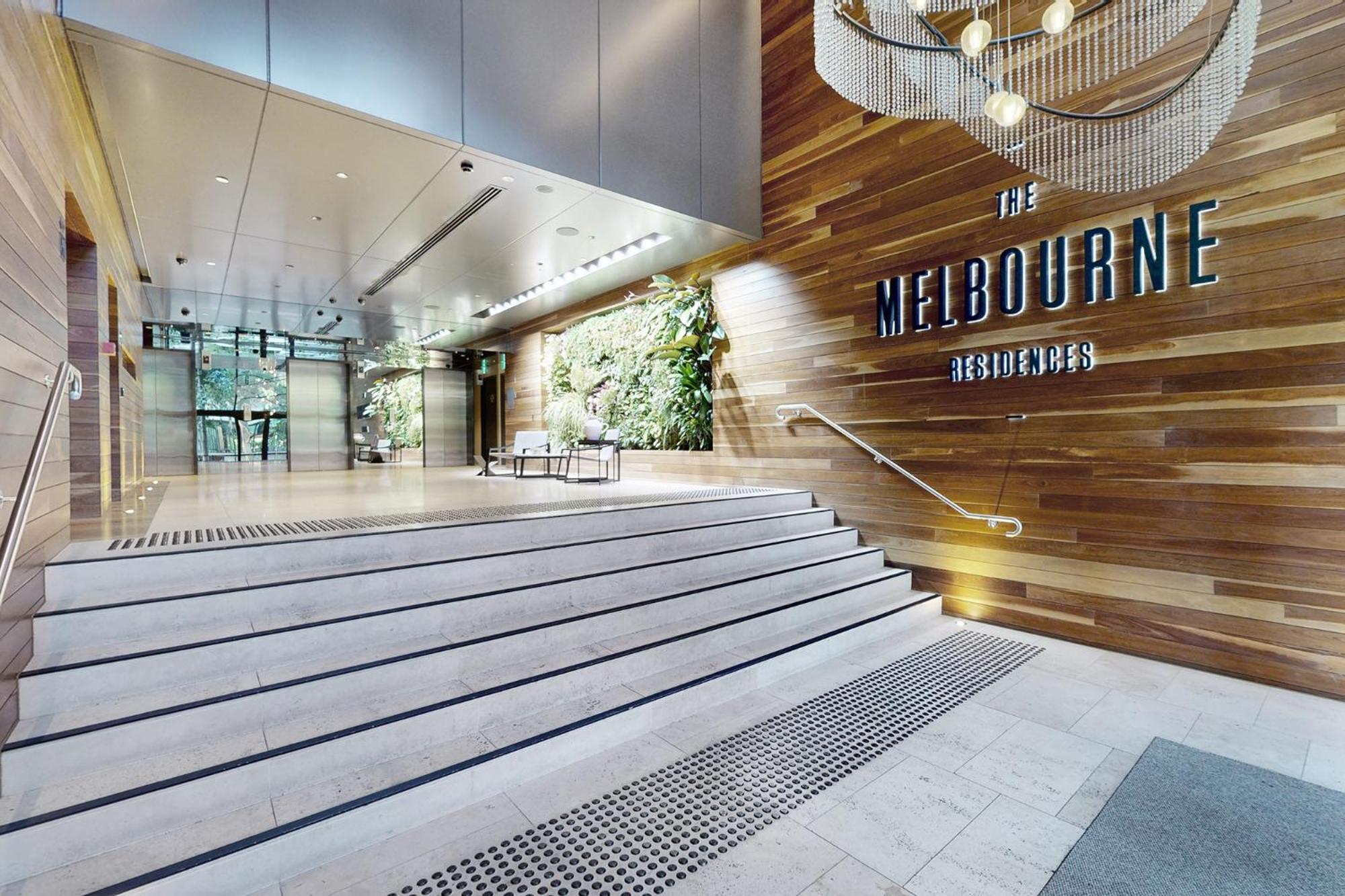 Urban Luxe Retreat - South Boutique W Free Carpark