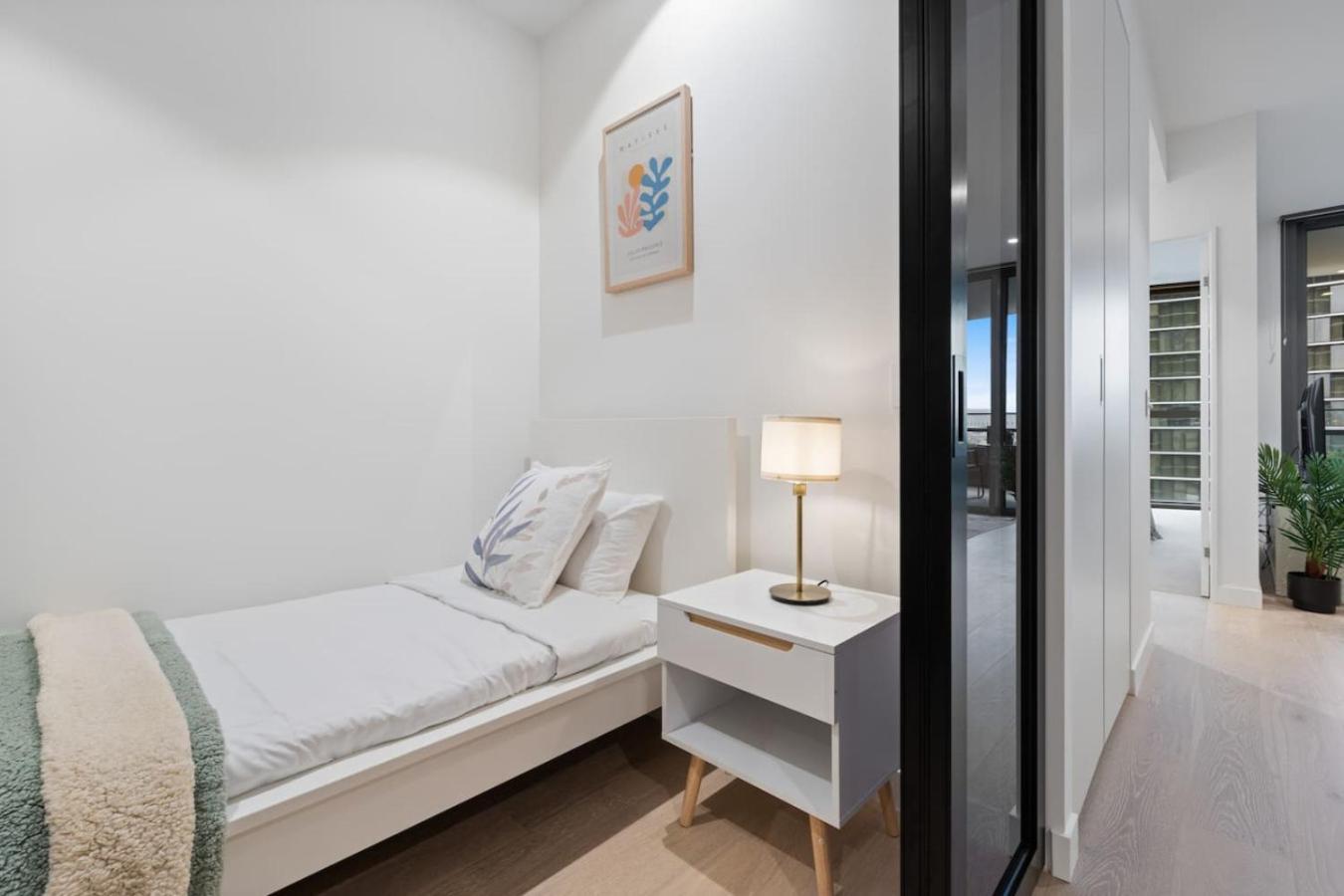Apartment Designer 2 Bed In Queens Wharf Riverfront Cbd Gem Brisbane
