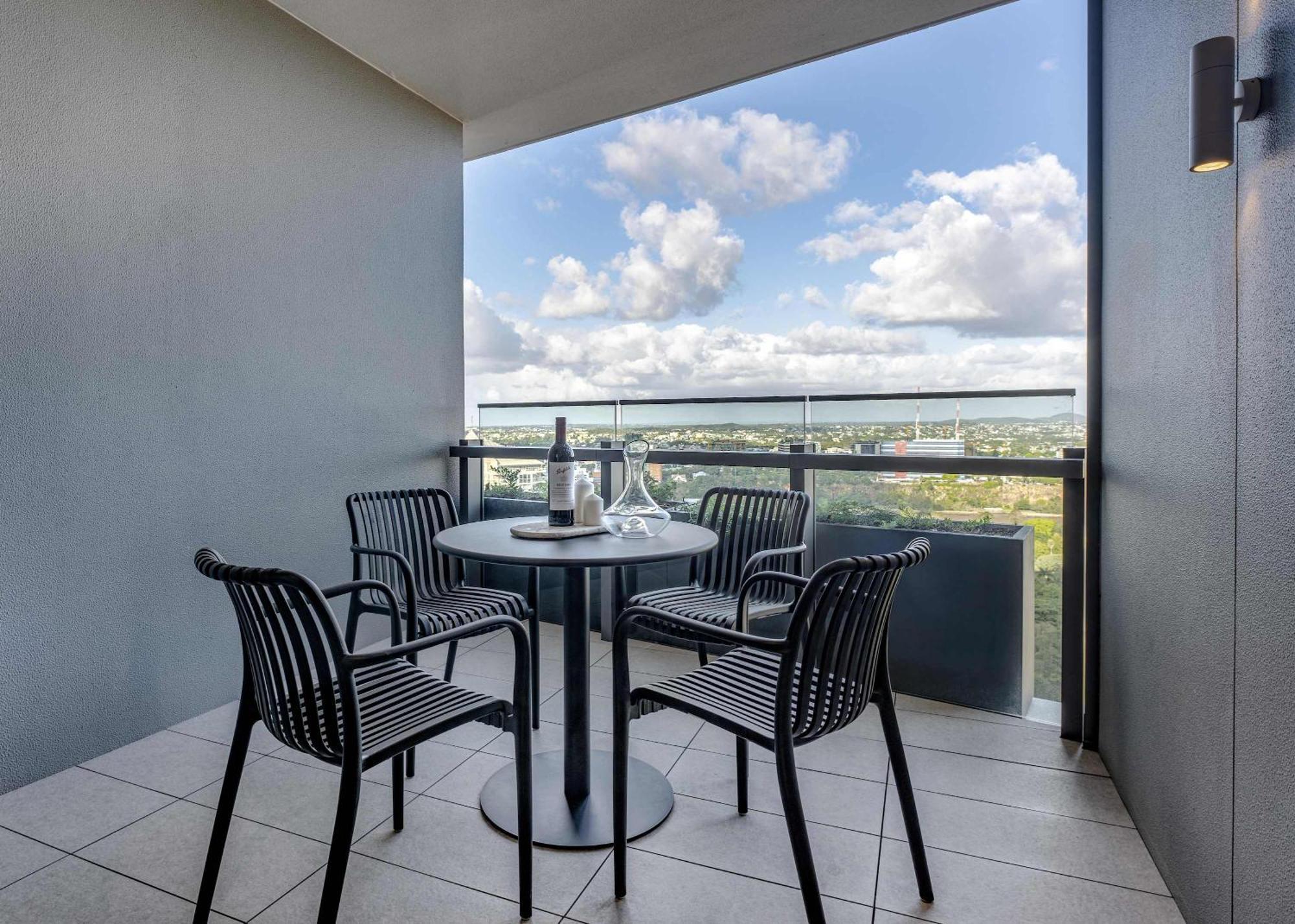 1br Ny Style Casino - Skywalk Terrace Apartment