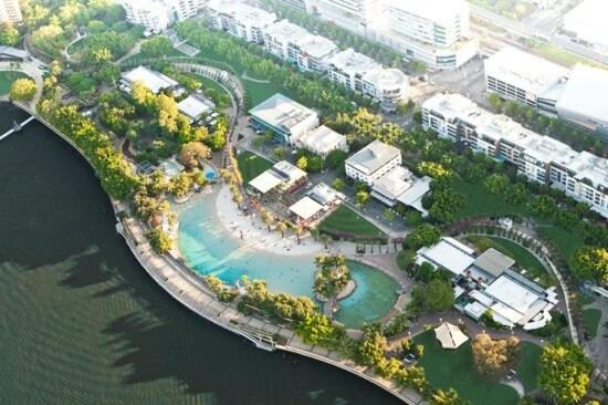 Southbank Luxury Pad- New List *
