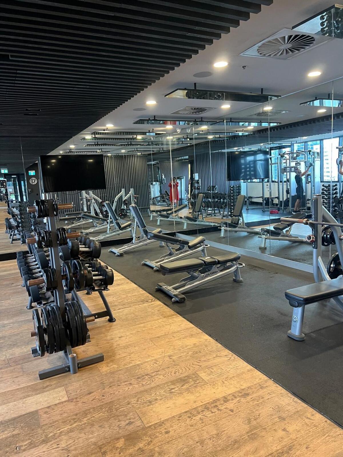 Entire Flat W Infinity Pool And 5m Walk To Valley Station * Brisbane