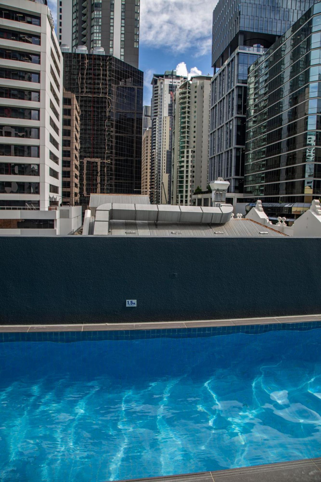 Private Cbd Bedroom In A Shared On River Homestay *