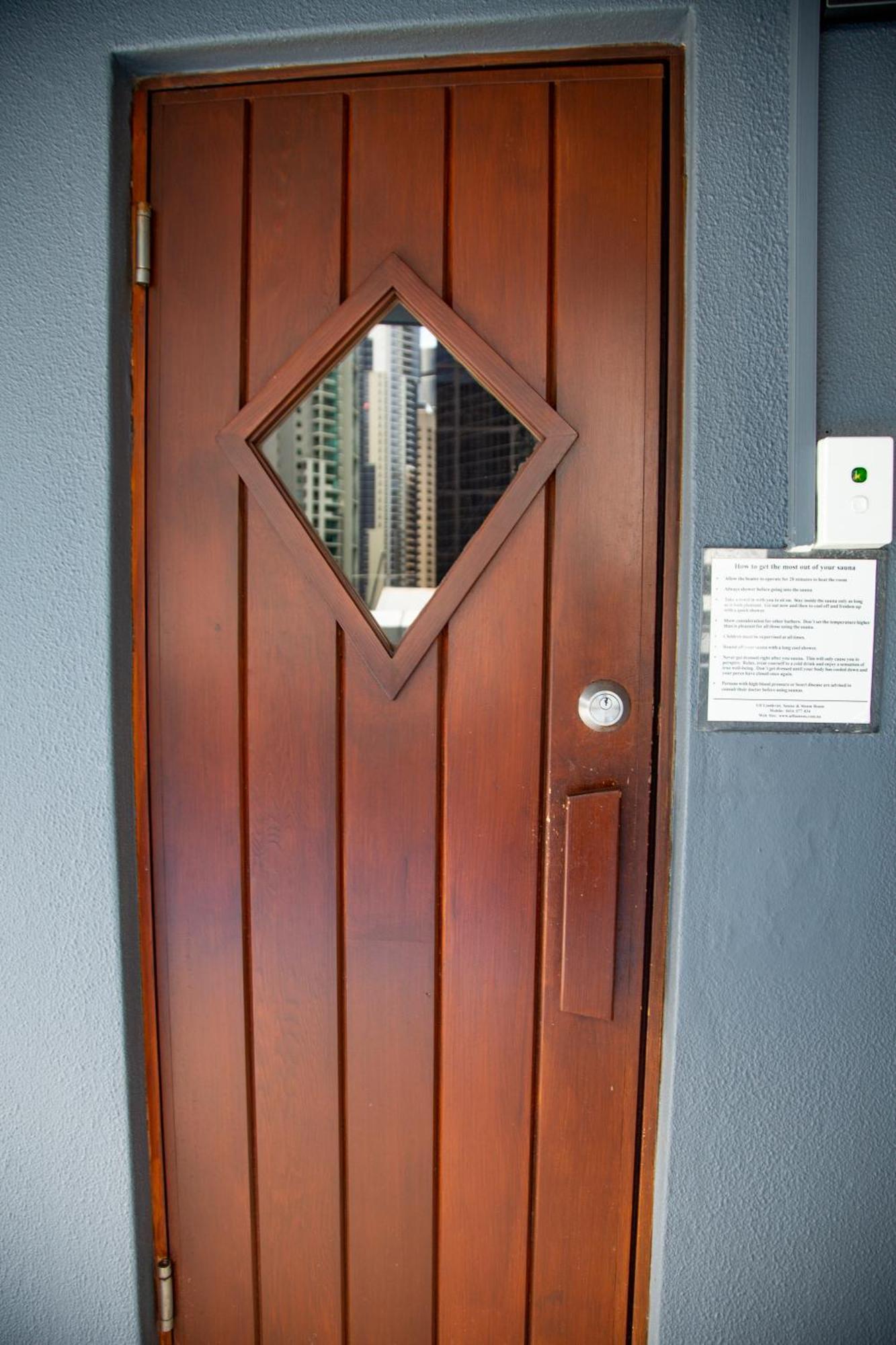 Private Cbd Bedroom In A Shared On River Homestay Brisbane