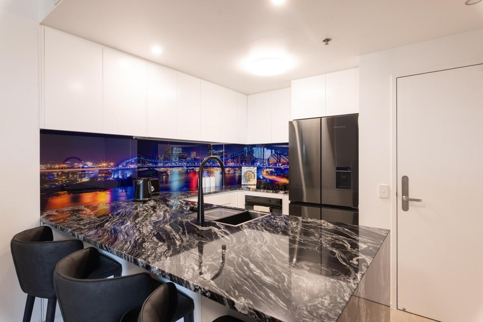 Private Cbd Bedroom In A Shared On River Homestay *