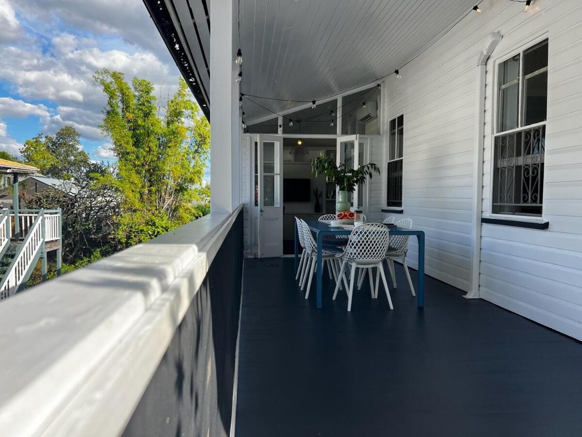 Chic Paddo Pool Fire Pets Holiday home Brisbane