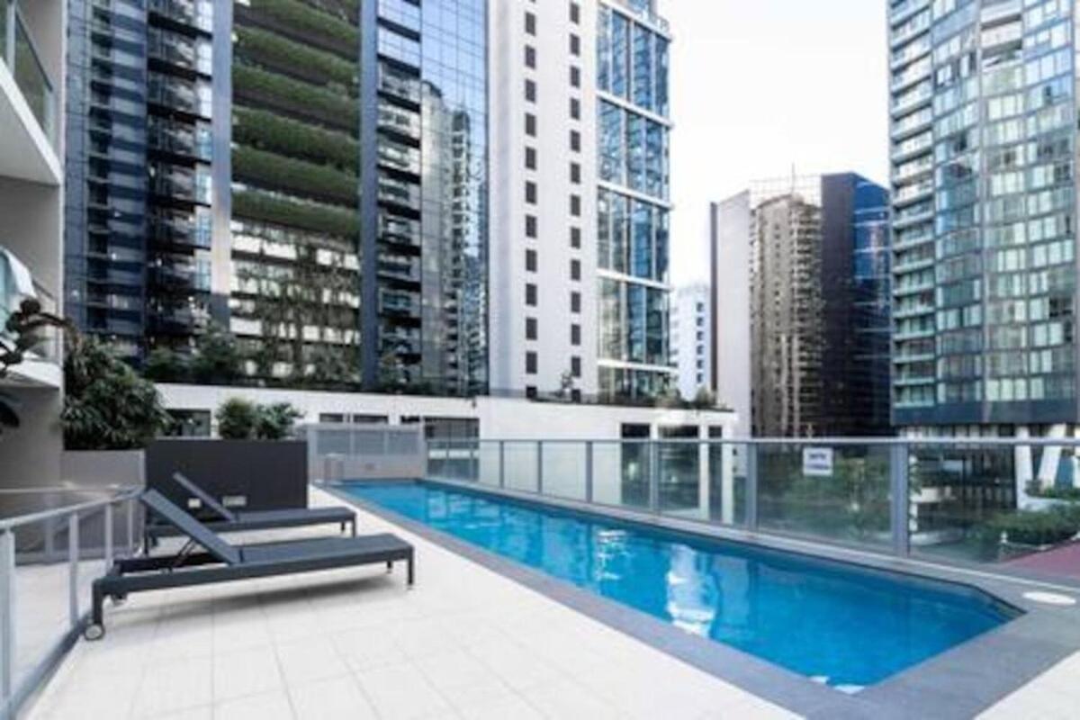 Chic Living 1b1b Shared Pool Bbq Gym Apartment *
