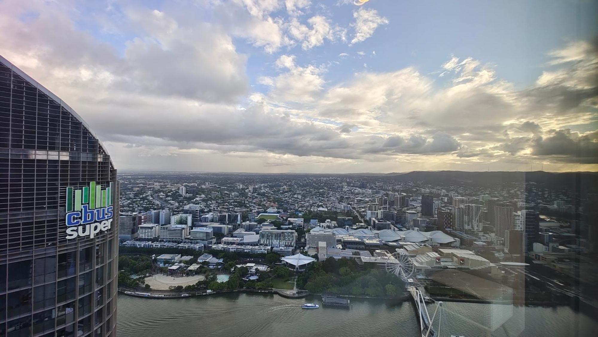 Queen's Wharf Apartment