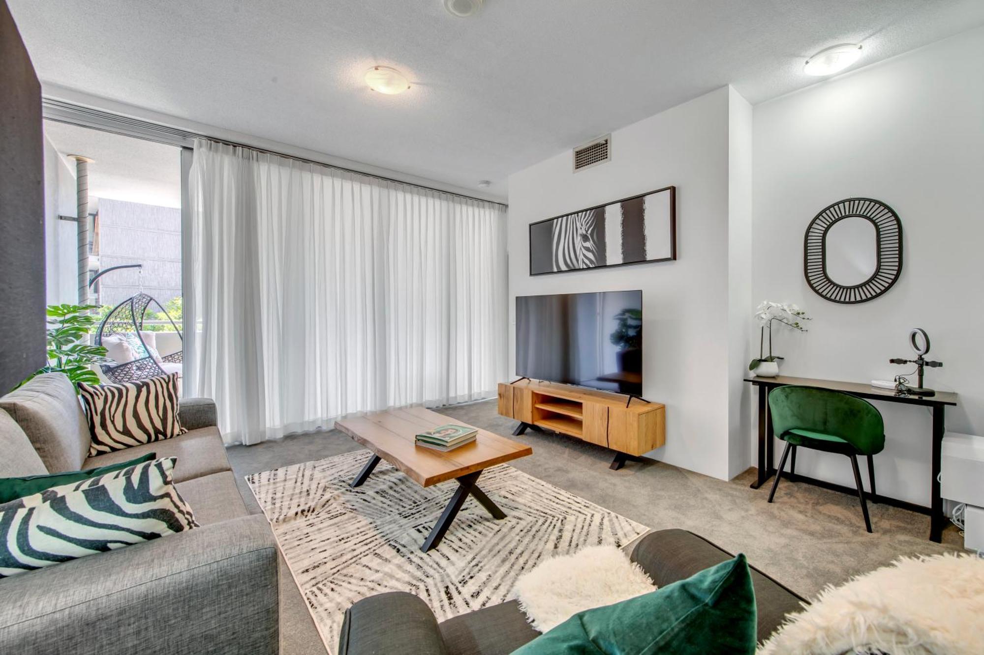 Apartment Wild Luxe - Southbank & Fast Wifi Parking Brisbane