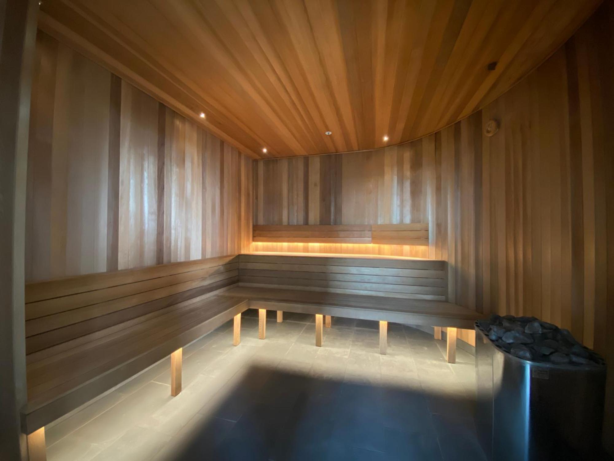 Landmark Casino 1bdr Luxe *