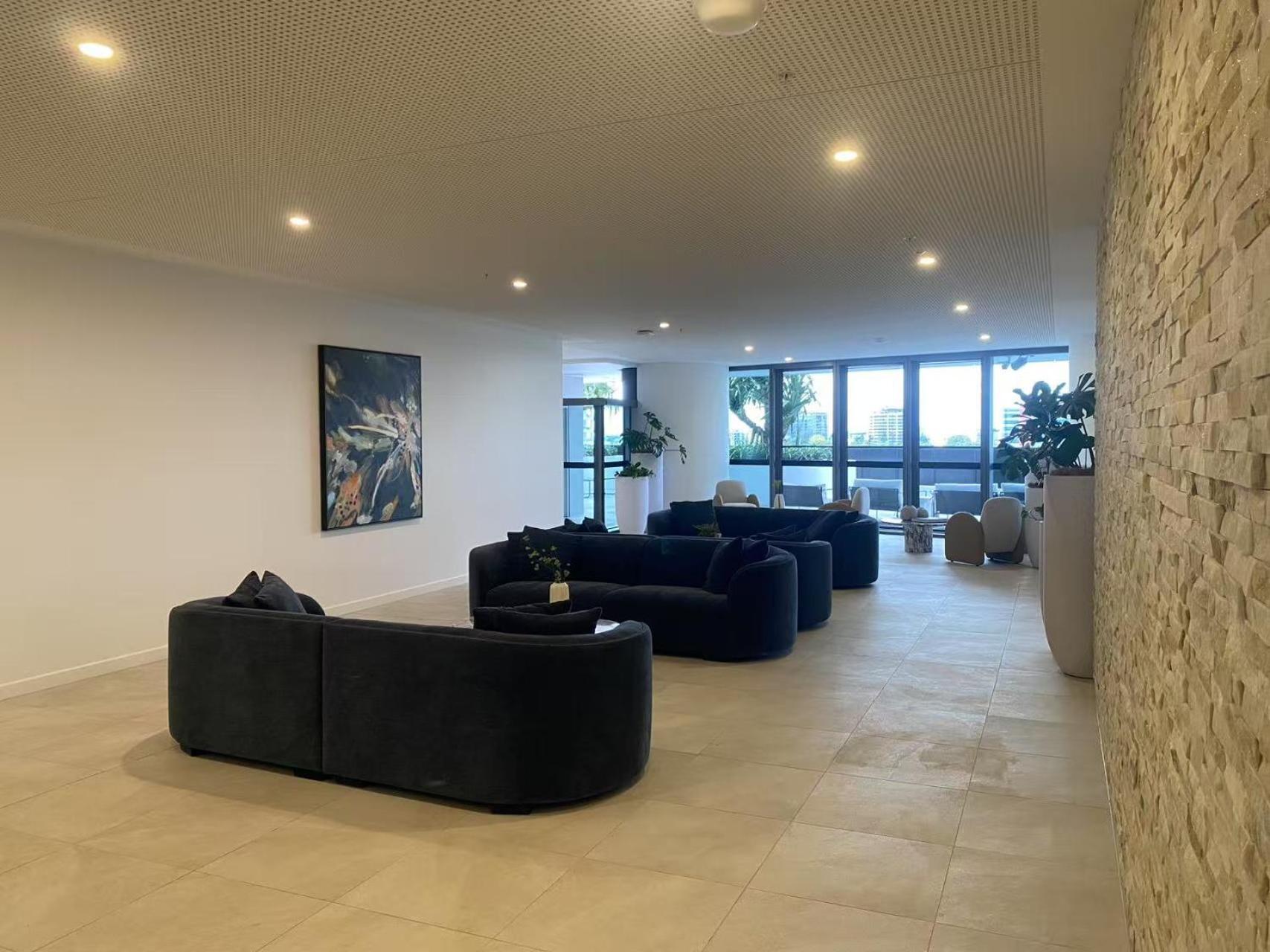 Landmark Casino 1bdr Luxe Apartment *