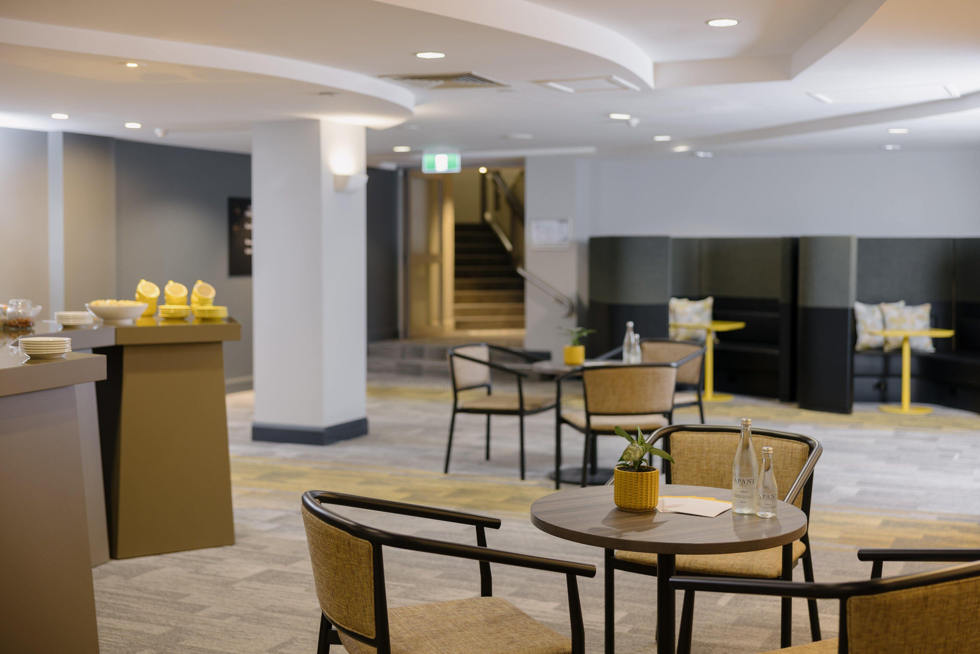 Hotel Voco Centre By Ihg 4*