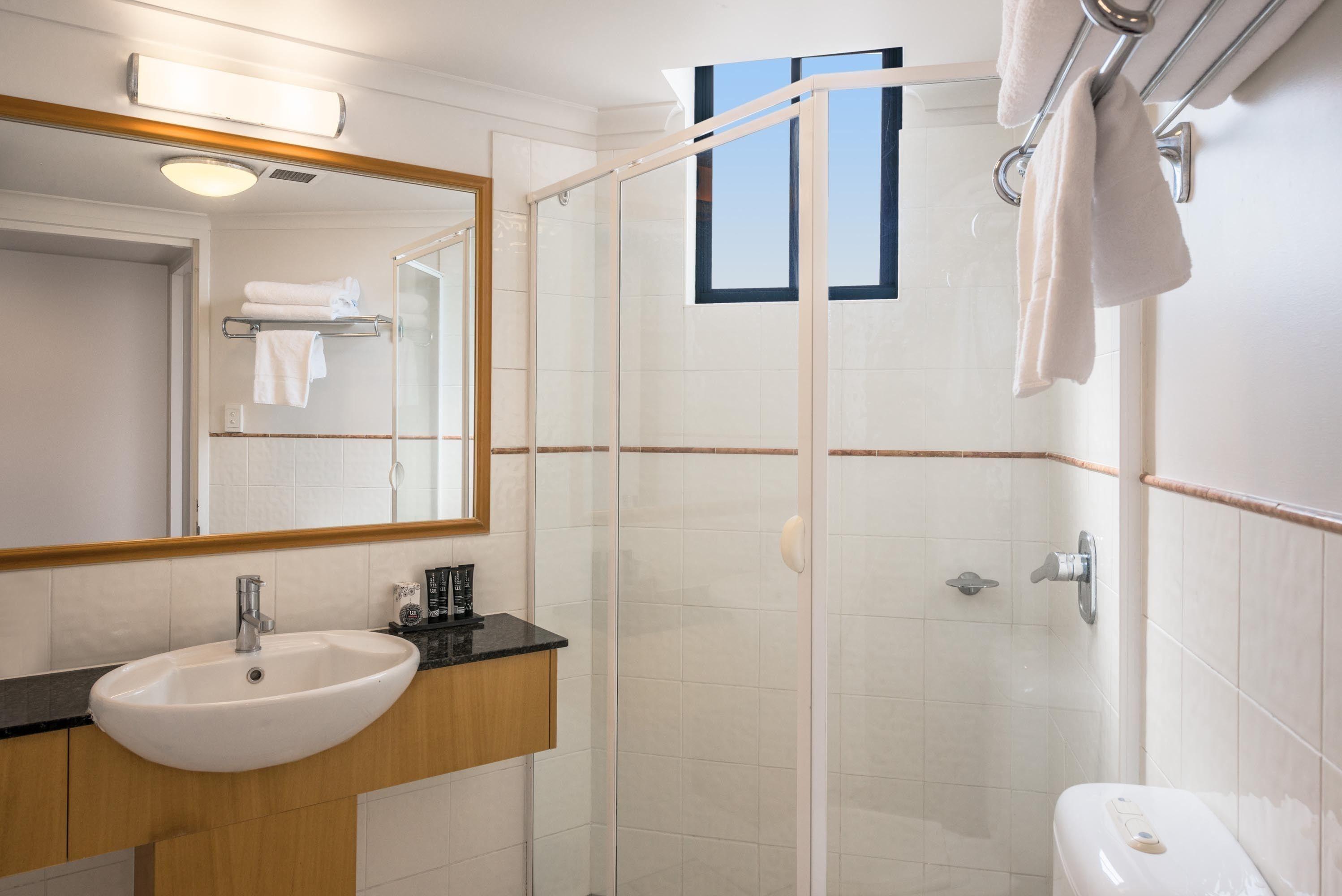 Mantra On Queen Hotel 4*