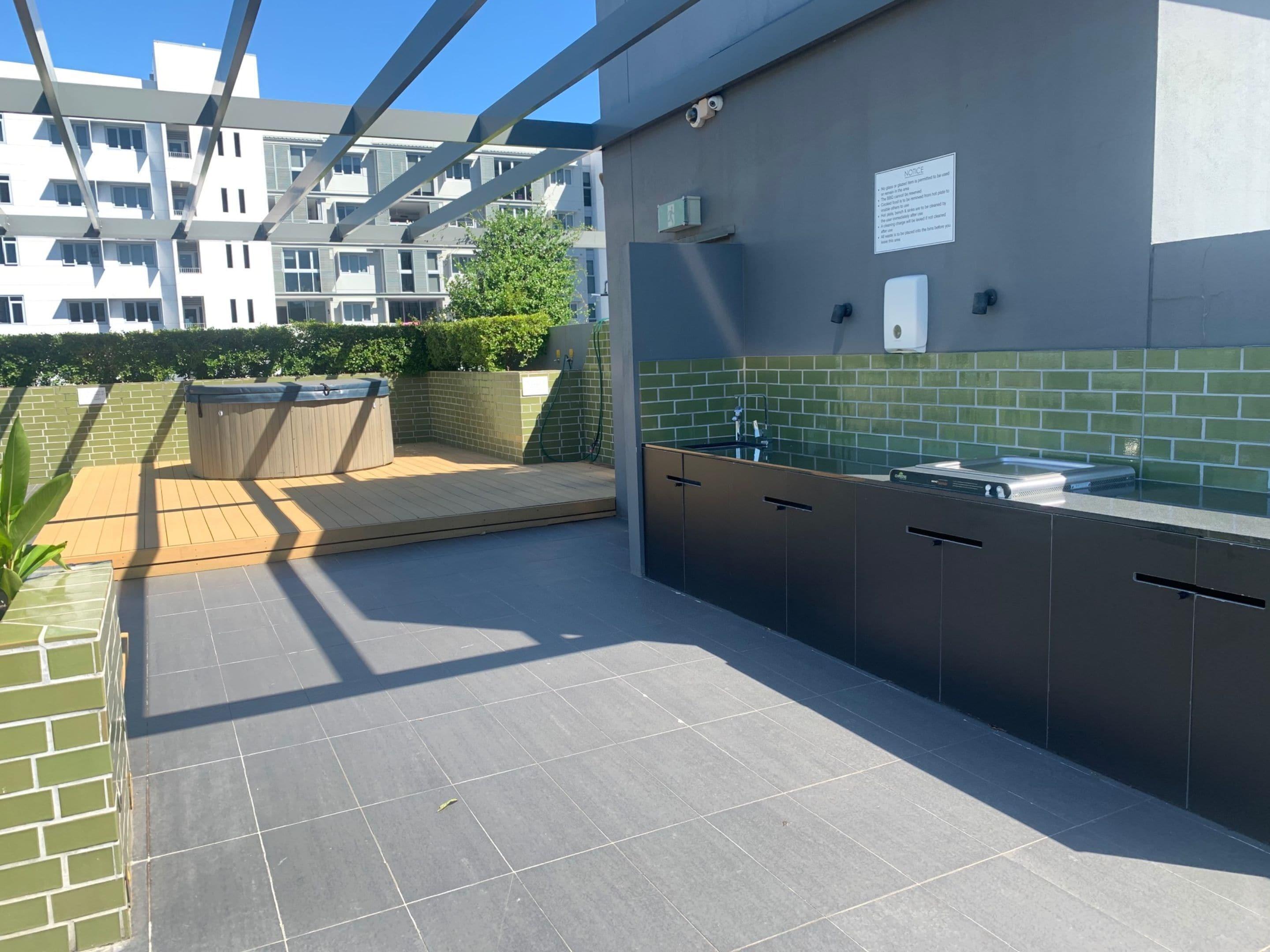 Vine South Aparthotel