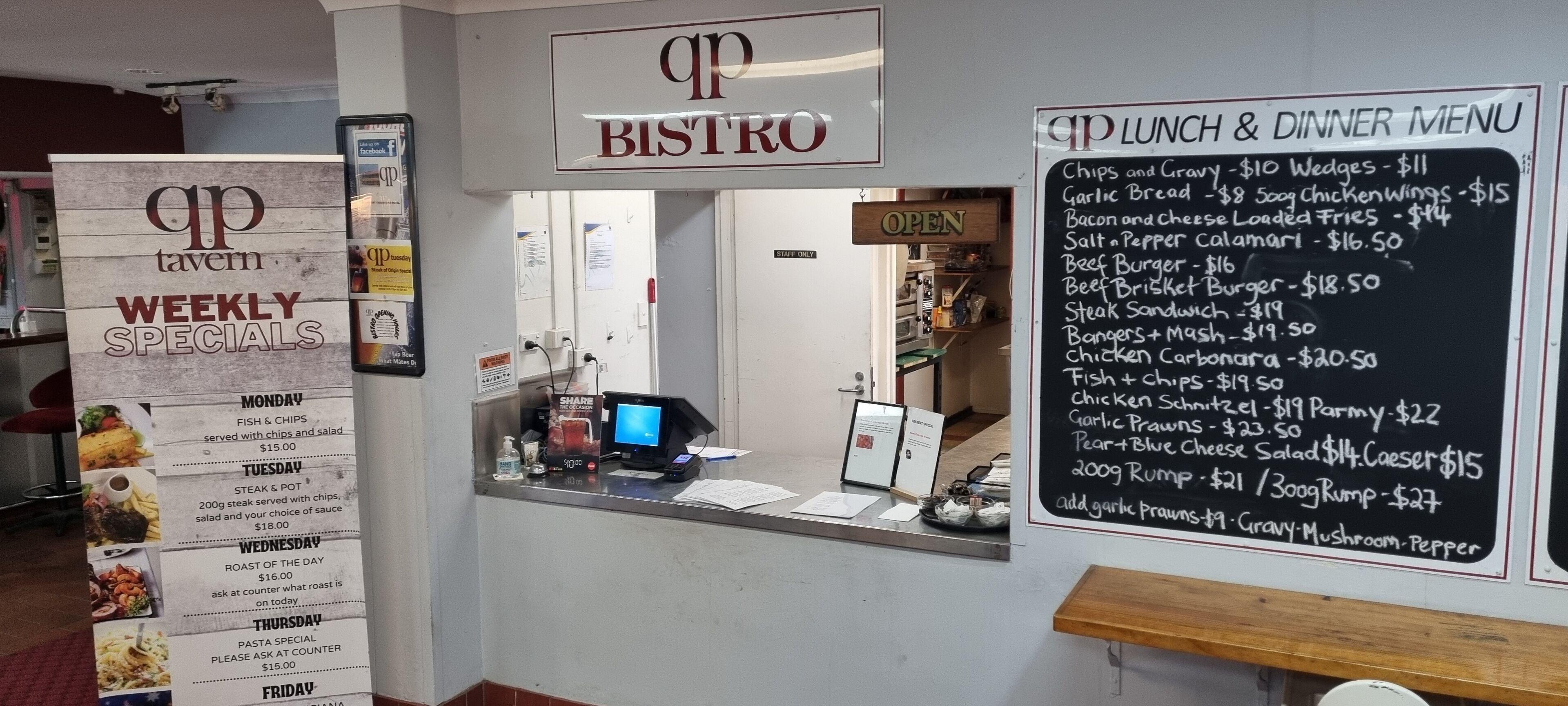 Motel Queensport Tavern And Motel 4*