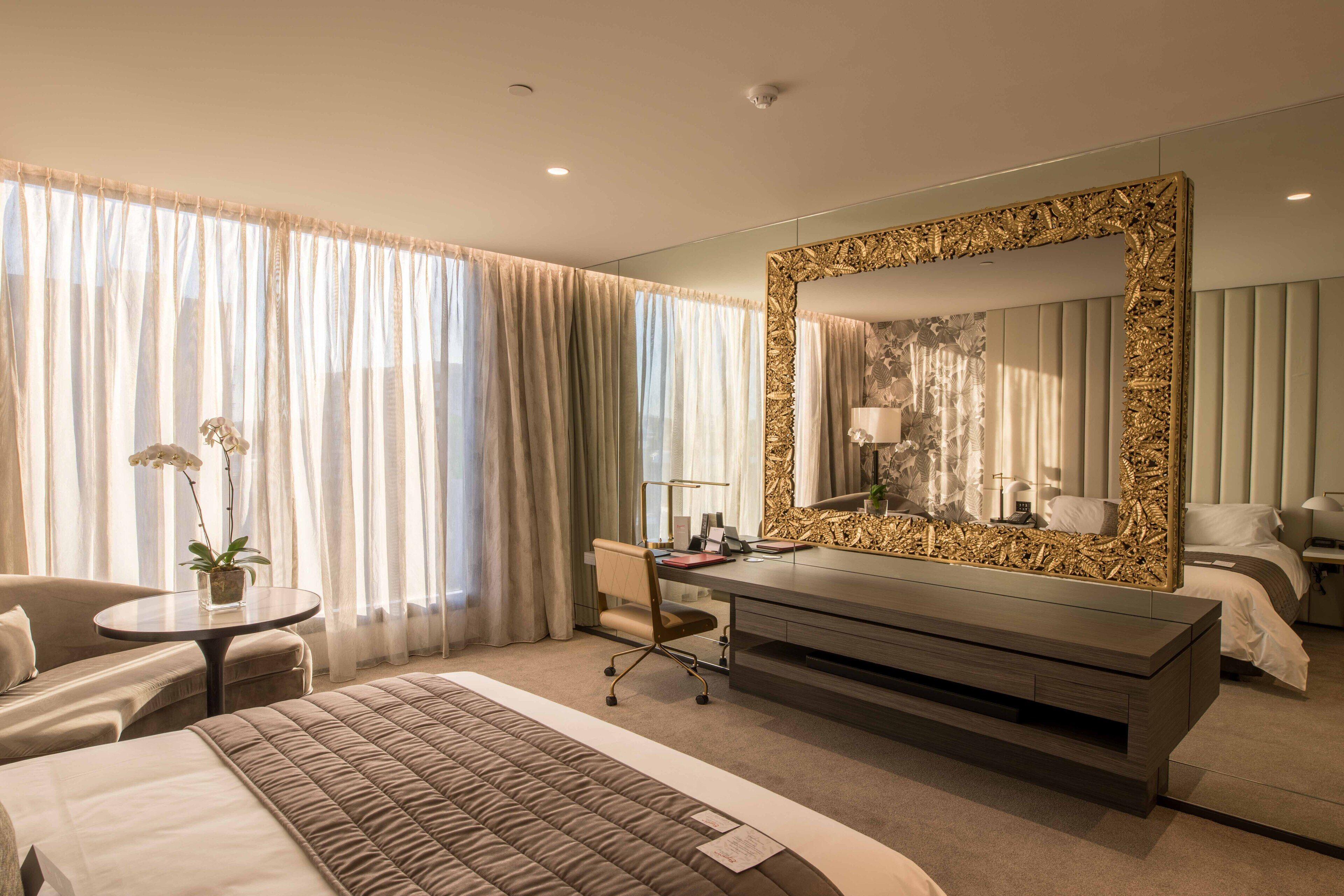 Emporium South Bank Hotel 5*