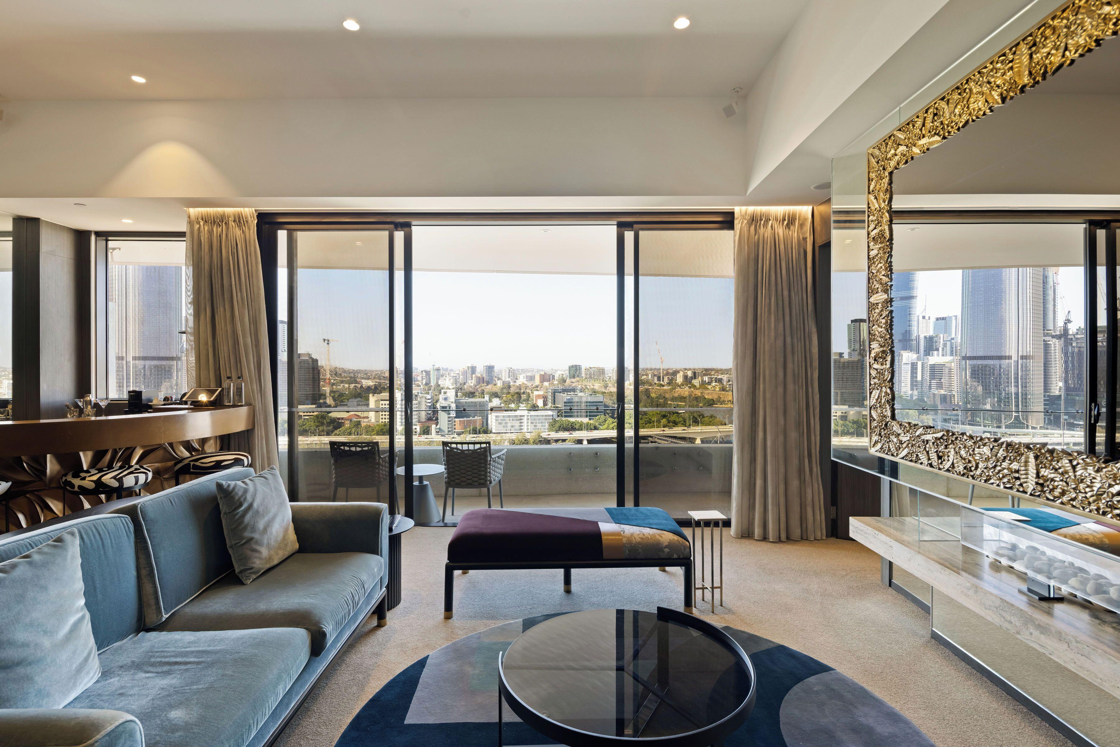 Hotel Emporium South Bank 5*