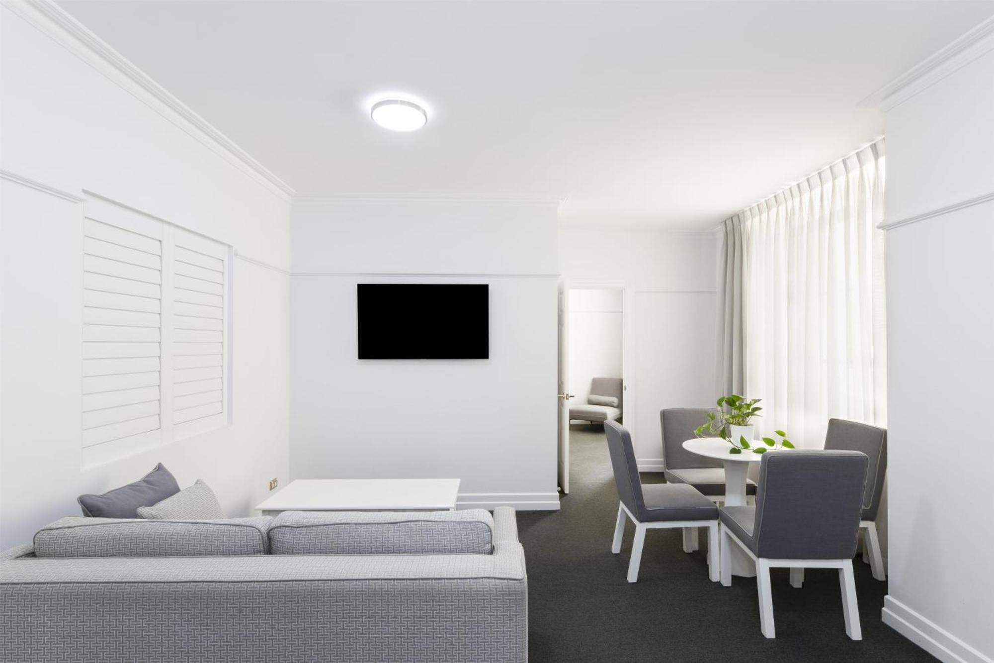 Adina Anzac Square Aparthotel Brisbane