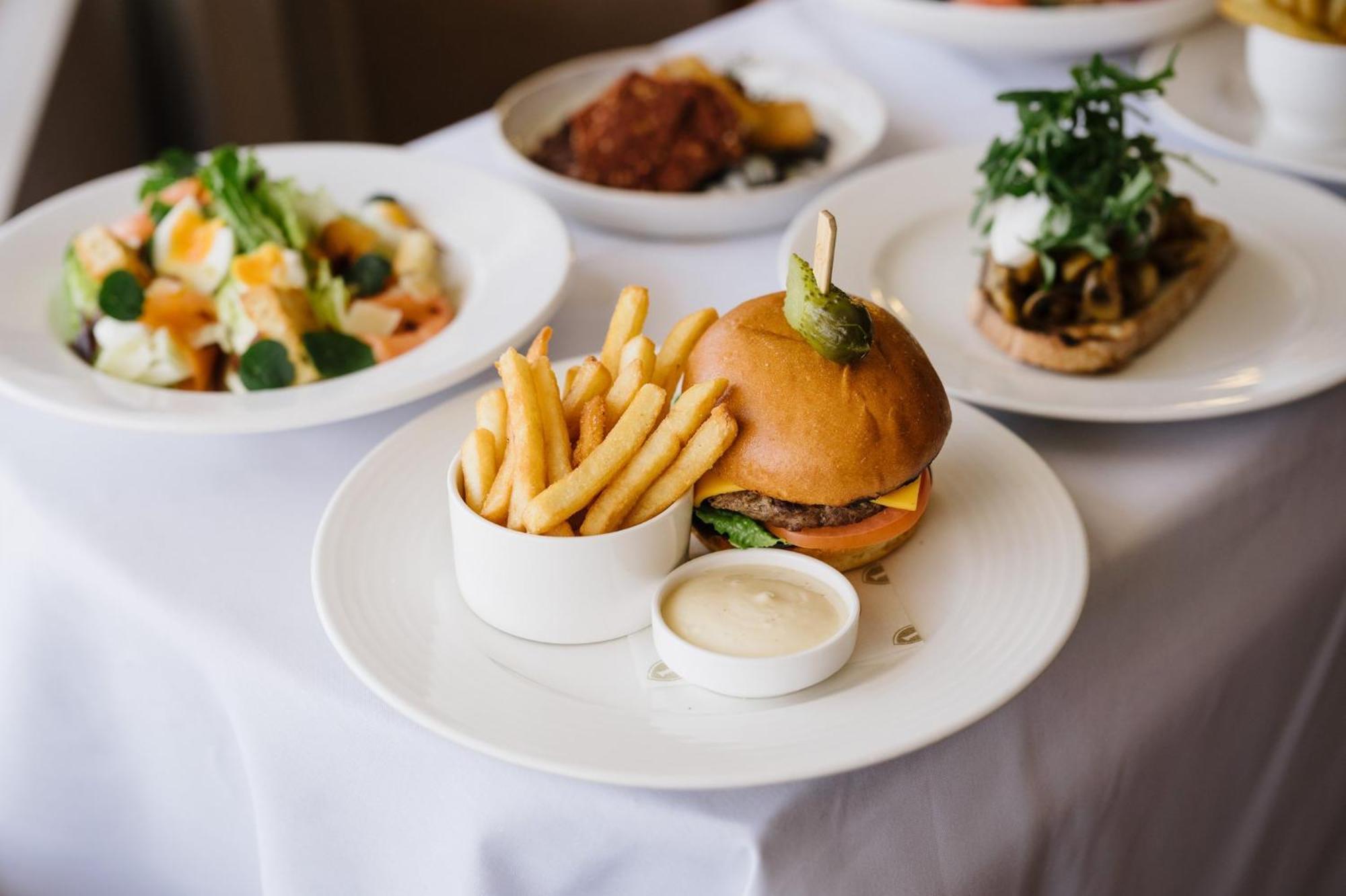 Hotel Intercontinental By Ihg 5*