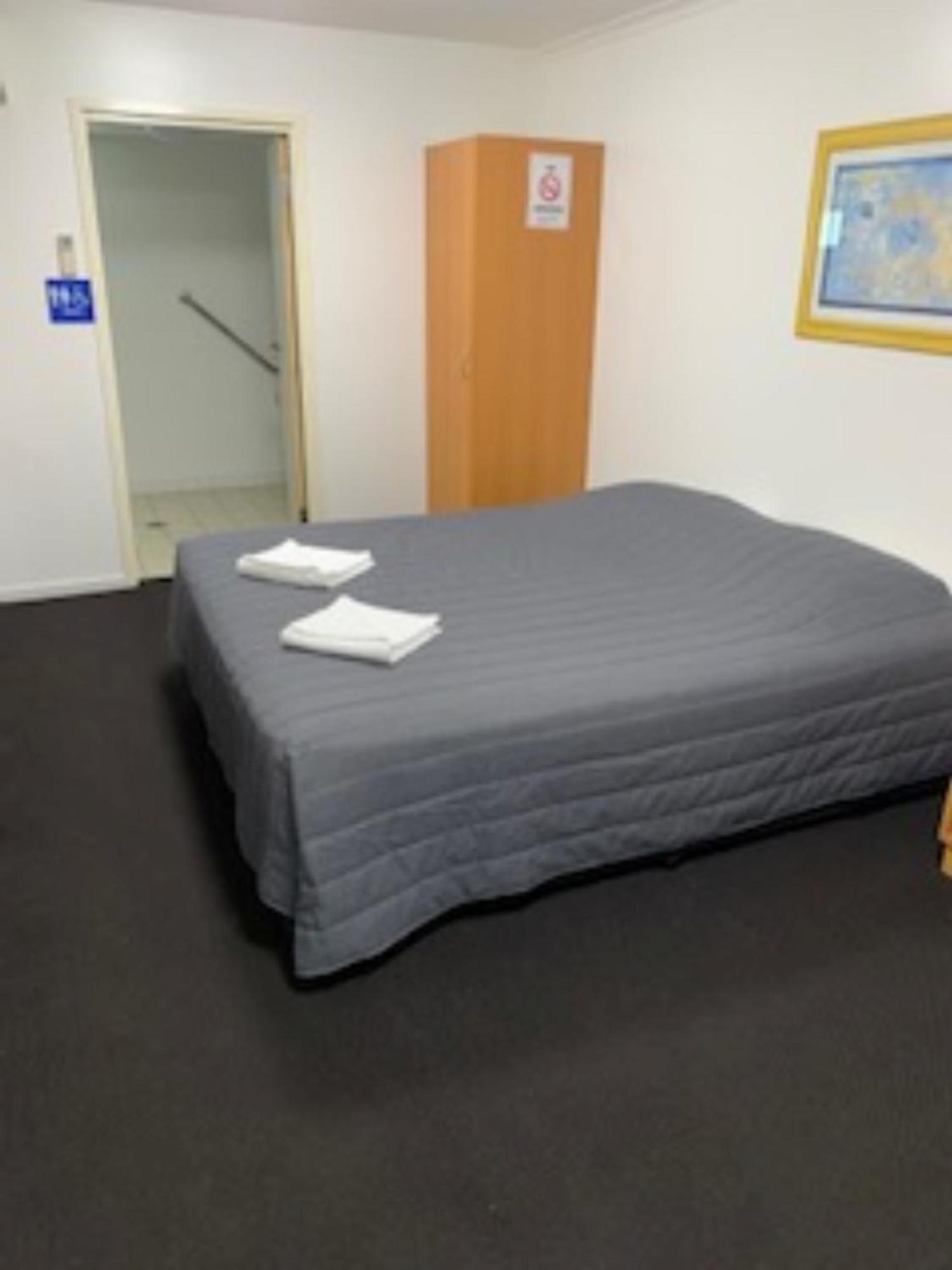 Queensport Tavern And Motel 4* Brisbane