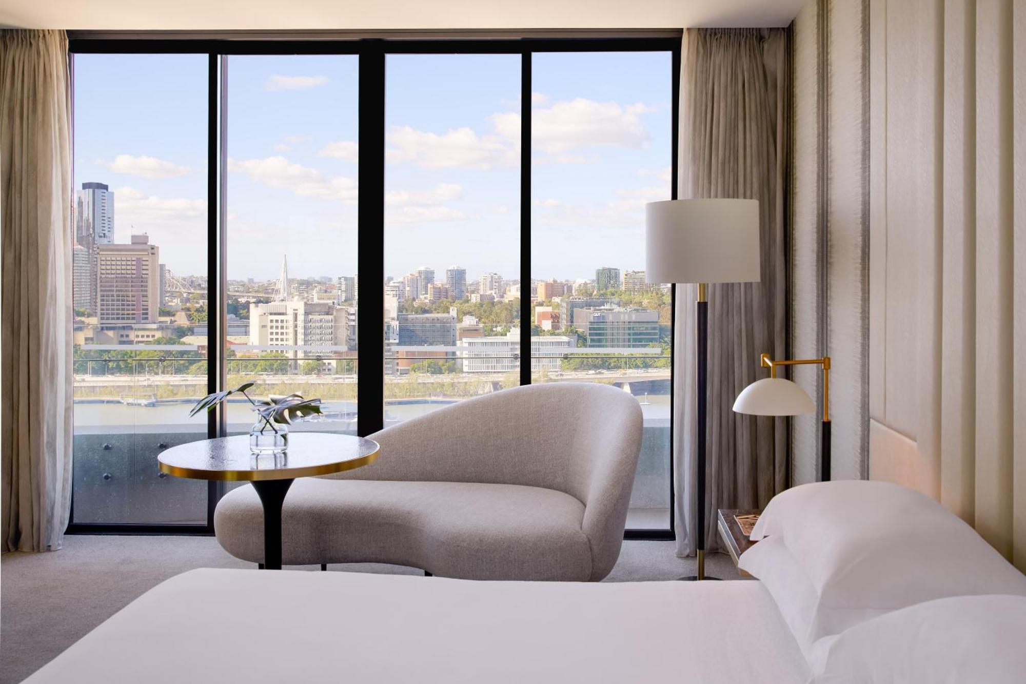Hotel Emporium South Bank 5*