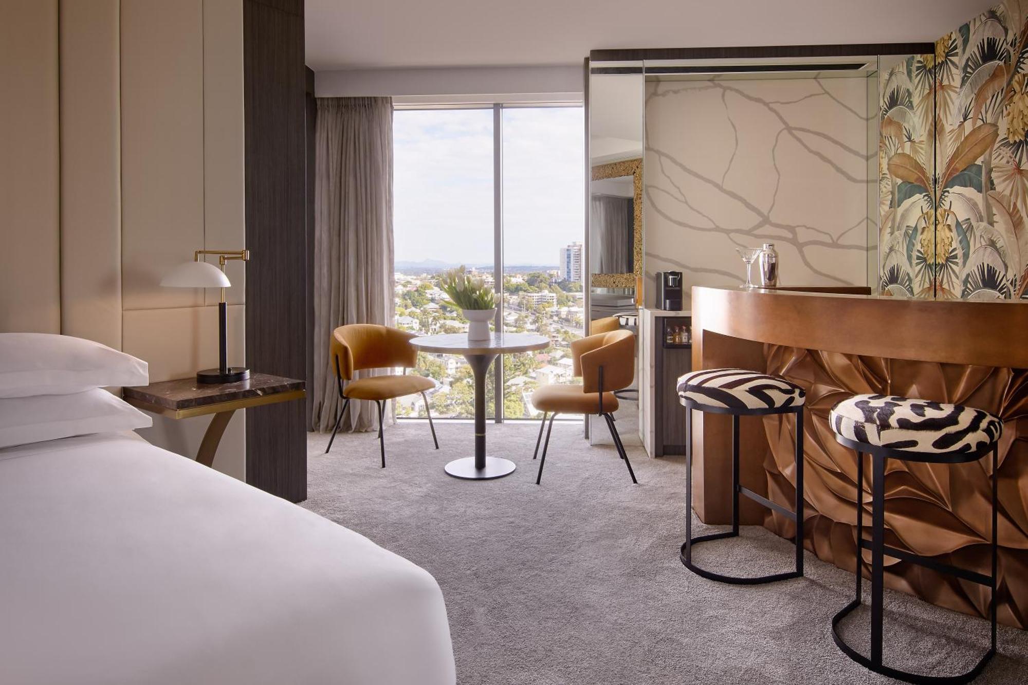 Emporium South Bank Hotel 5*