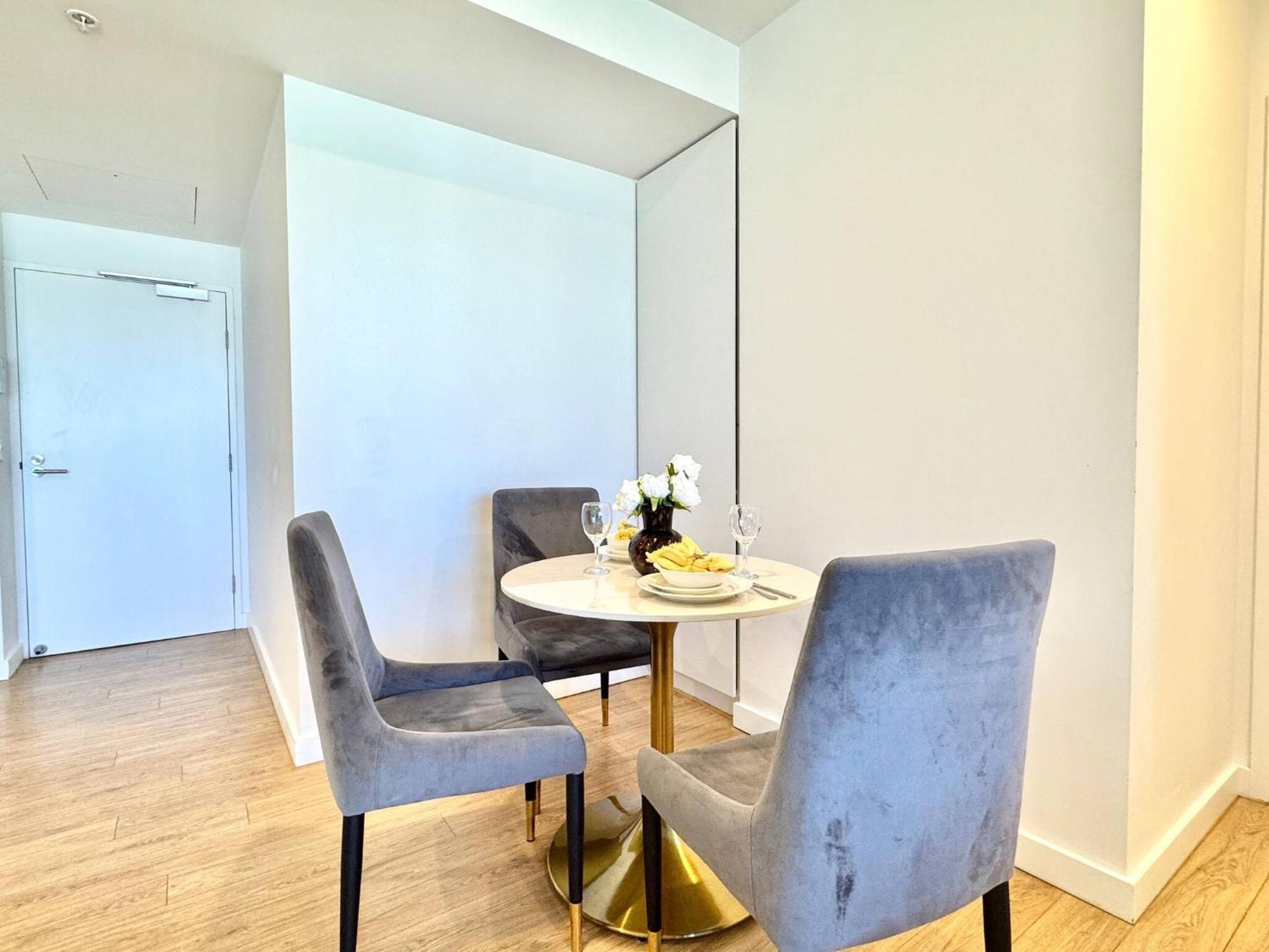 Apartment 1br One Skyline With Pool, Free Parking And Gym *