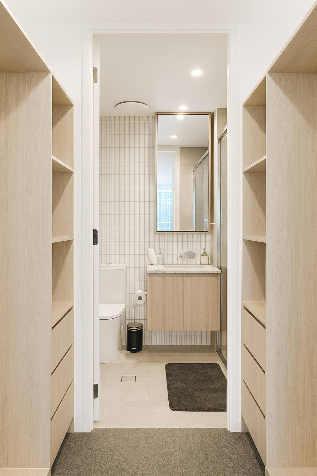 Milton Oasis Level 16- Luxury Near Milton Station