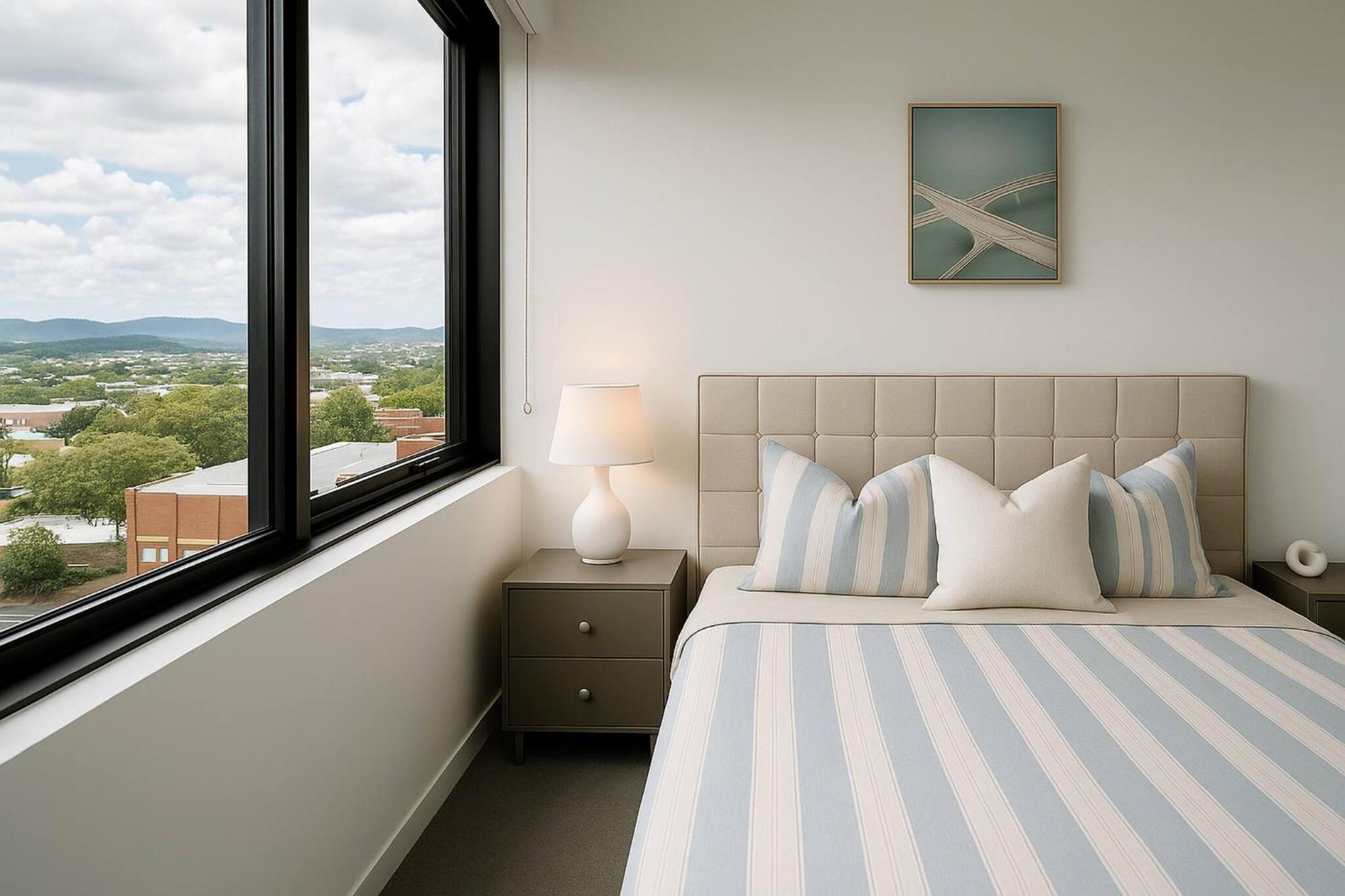 Milton Oasis Level 16- Luxury Near Milton Station Apartment Brisbane