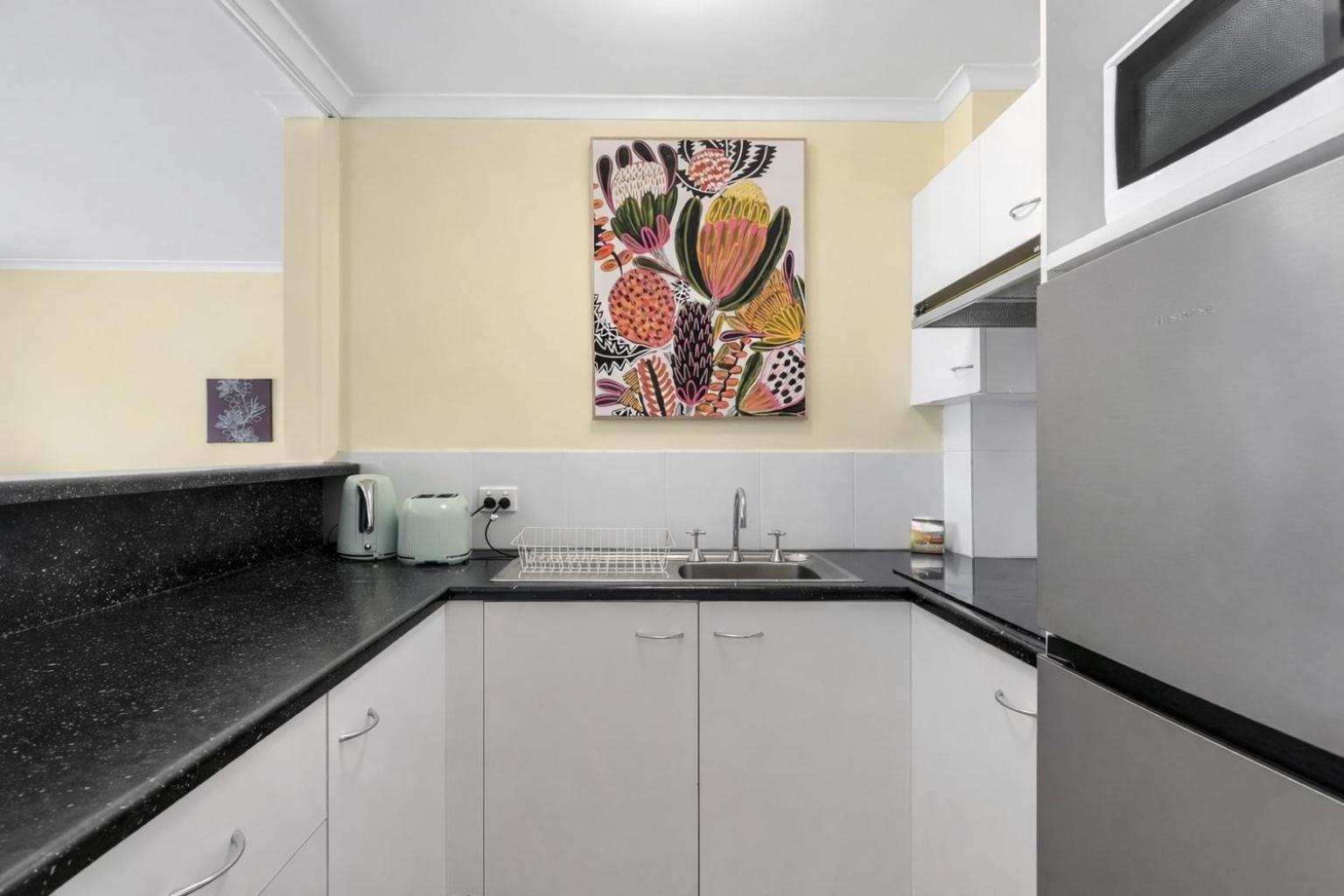 Charming Easy Access 2 Cbd By Custom Hosting Hotel Brisbane