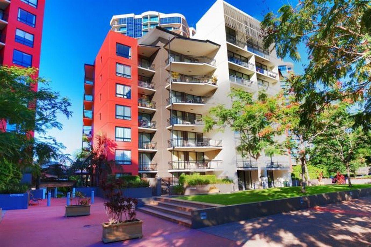 The Docks On Goodwin Aparthotel Brisbane