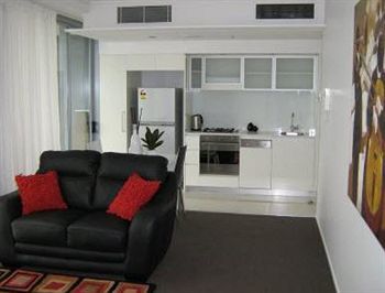 Mantra On The Quay 4*