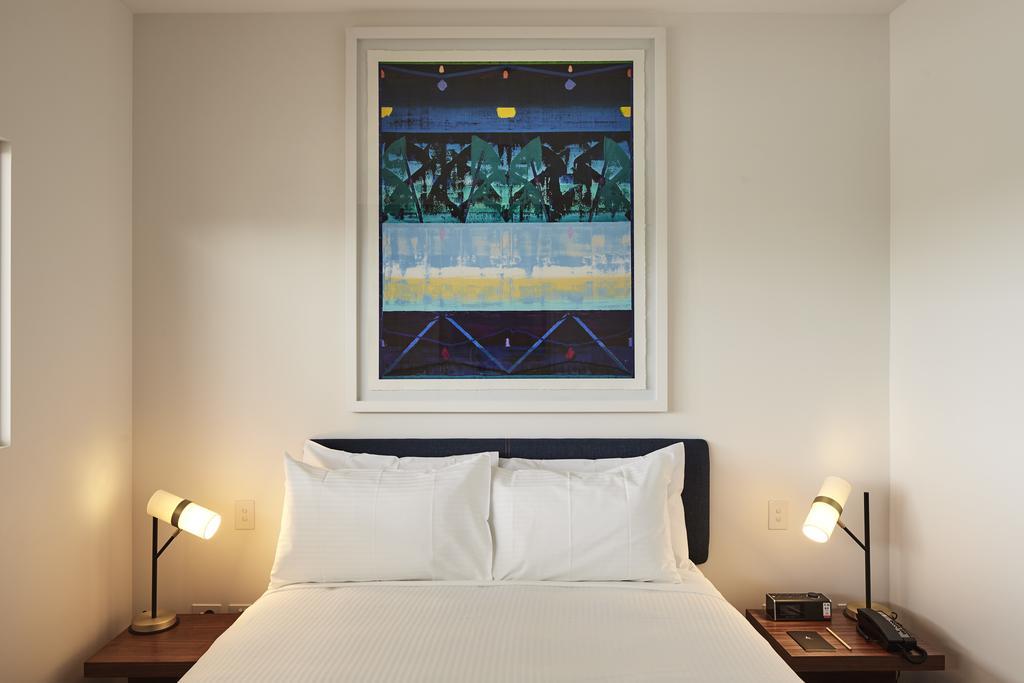 The Johnson - Art Series Hotel 4*