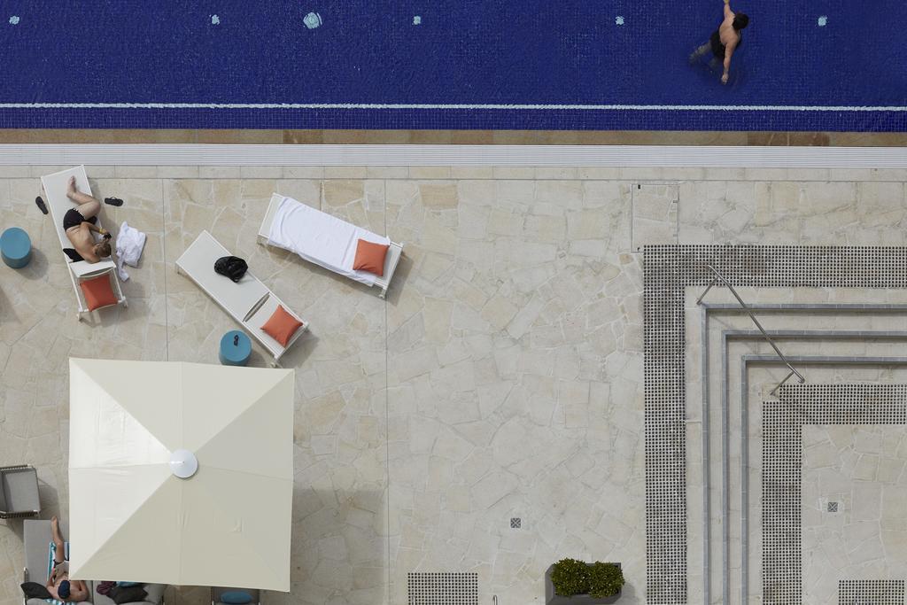 The Johnson - Art Series Hotel