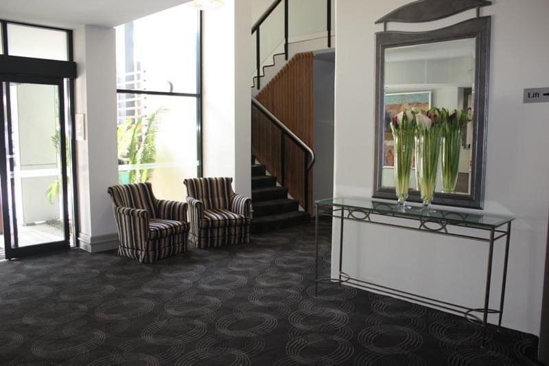 Airport International 4* Brisbane