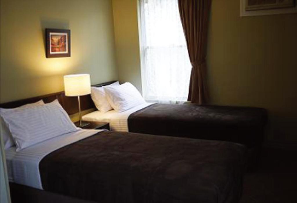 Motel Airport 3*