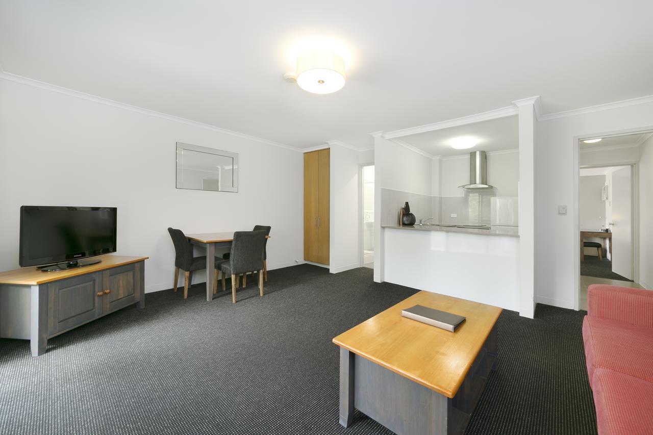 Mt Ommaney Brisbane