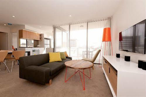 Vine South Aparthotel 5*