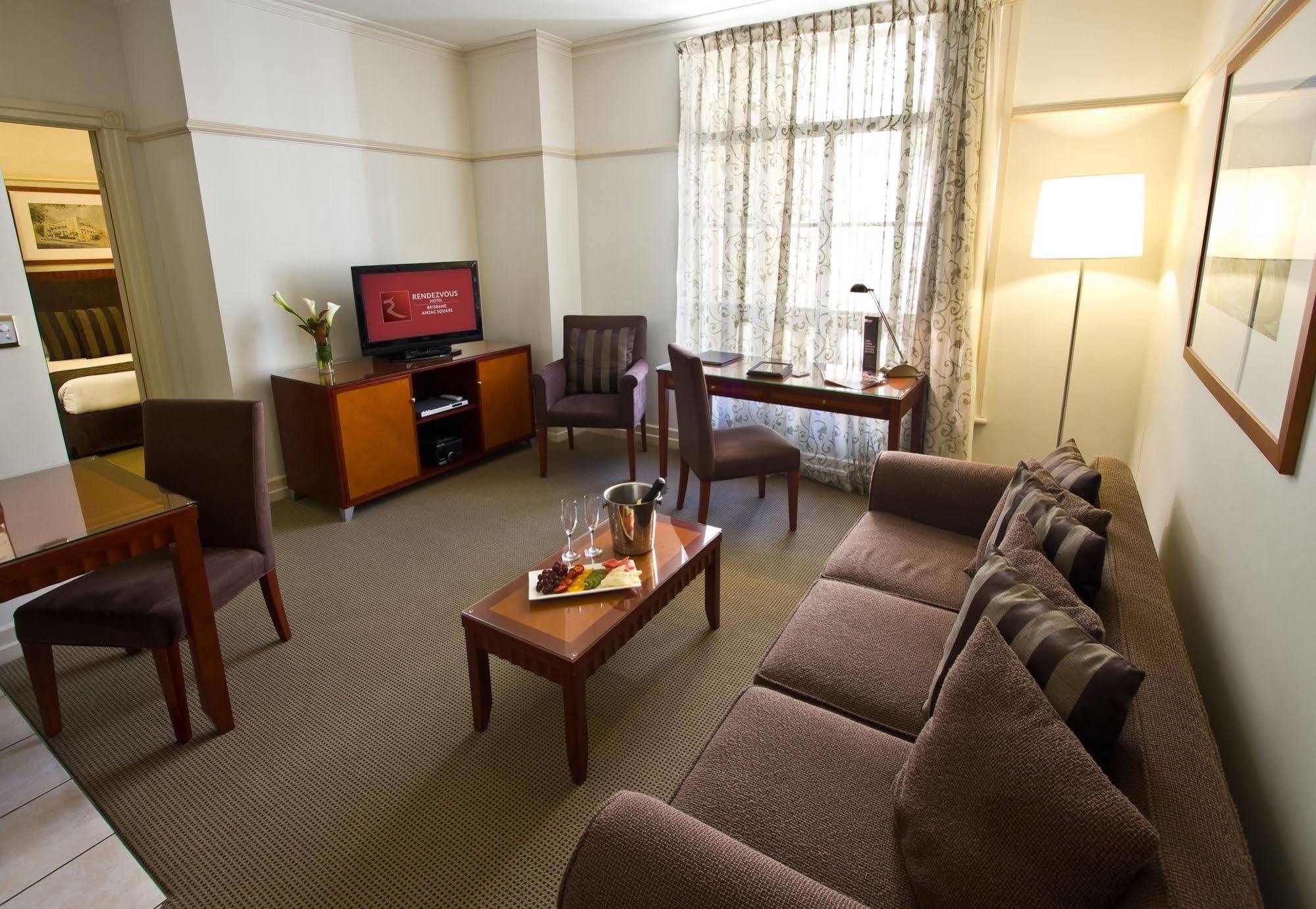Adina Anzac Square 5* Brisbane
