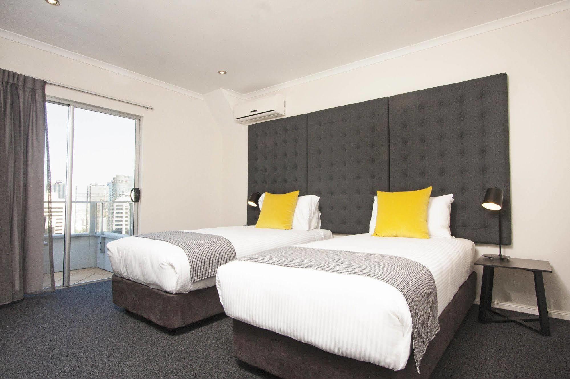 Mantra On Edward Aparthotel 4*