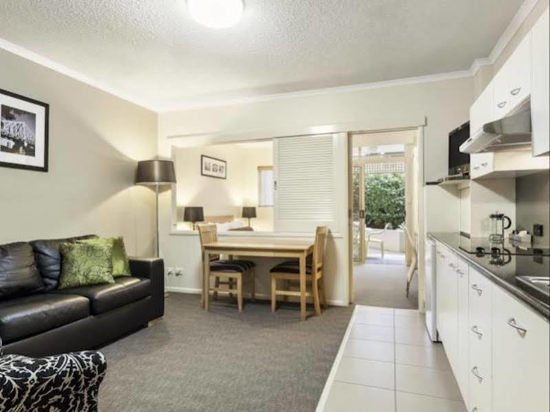 Quest On Story Bridge Aparthotel Brisbane