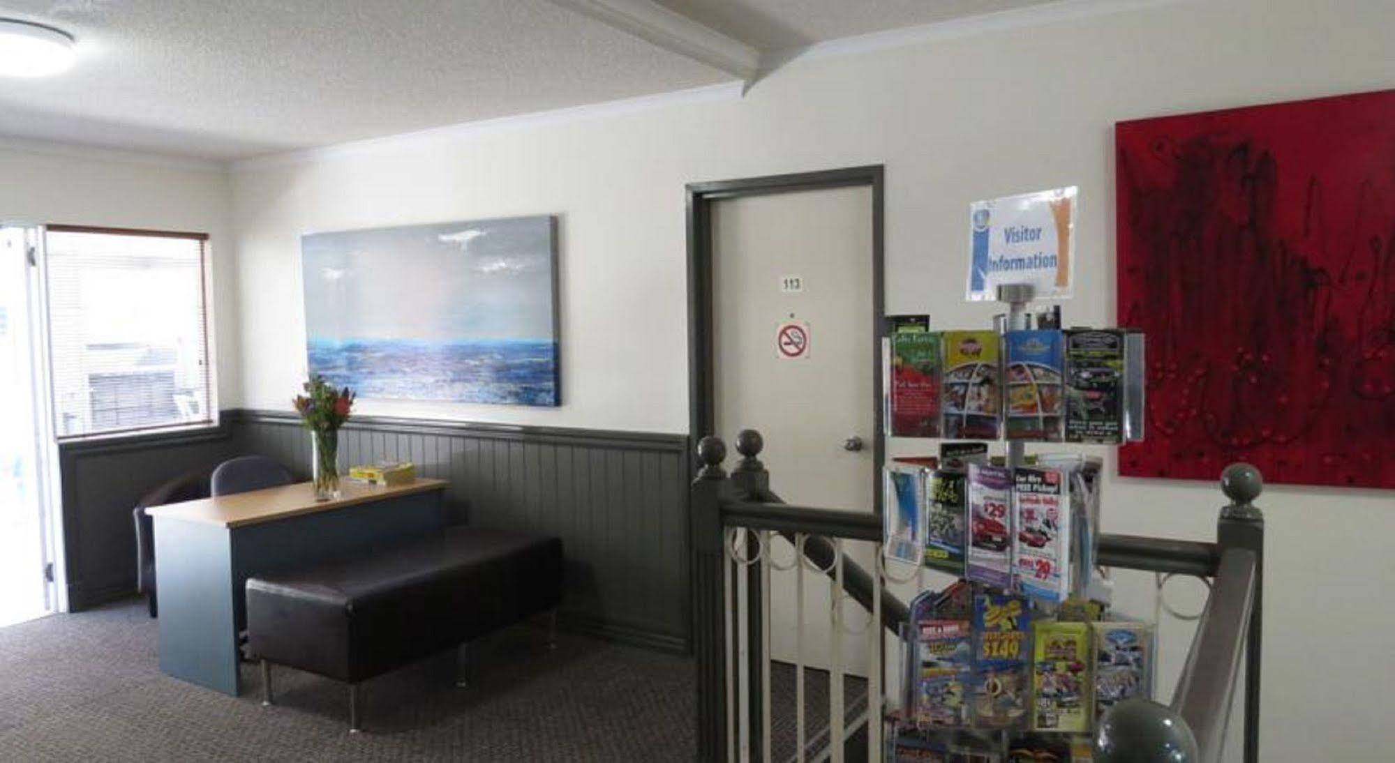 Aparthotel Toowong & 3*