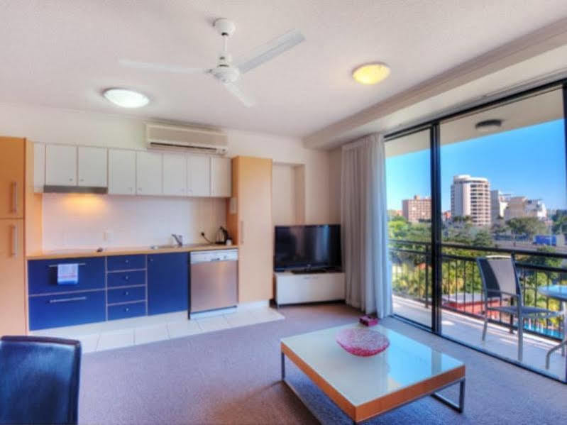 The Docks On Goodwin Aparthotel 4*