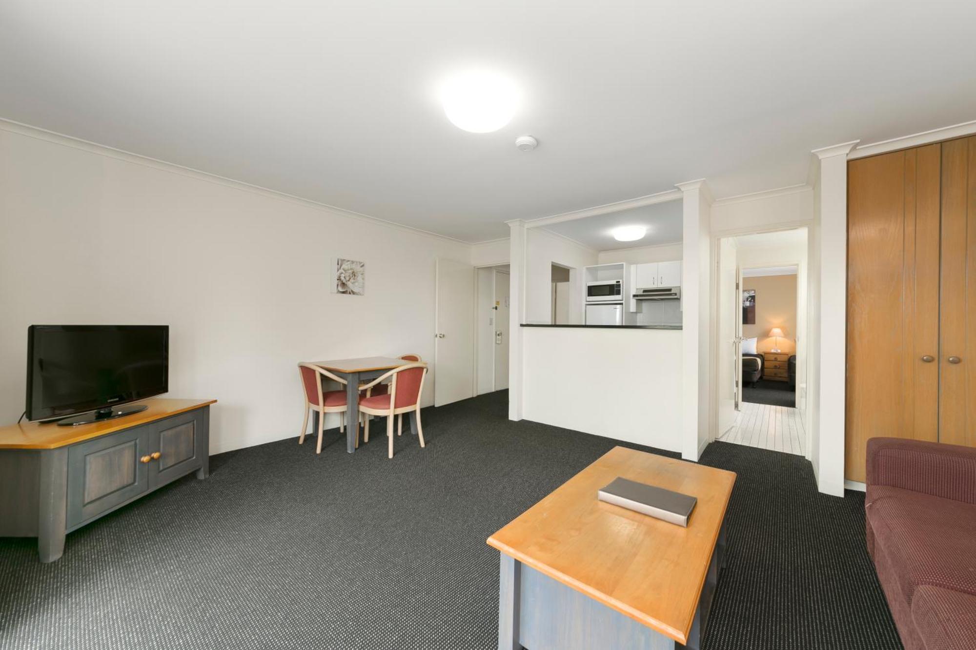 Mt Ommaney Aparthotel Brisbane